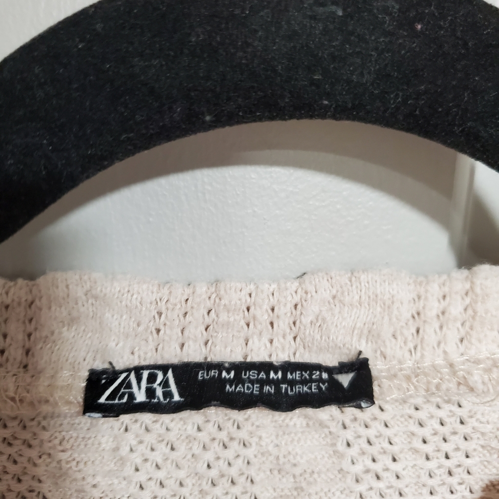 Zara Top women Puff Sleeves Knit Sweater Cream Textured Pearls Medium Preppy - Picture 2 of 8